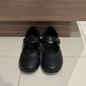 Girls Black Hush Puppies